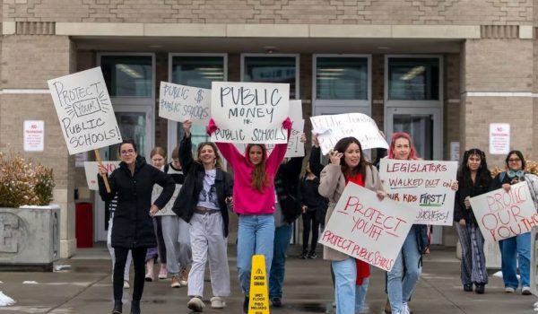 school-voucher-battles-ap-ESA